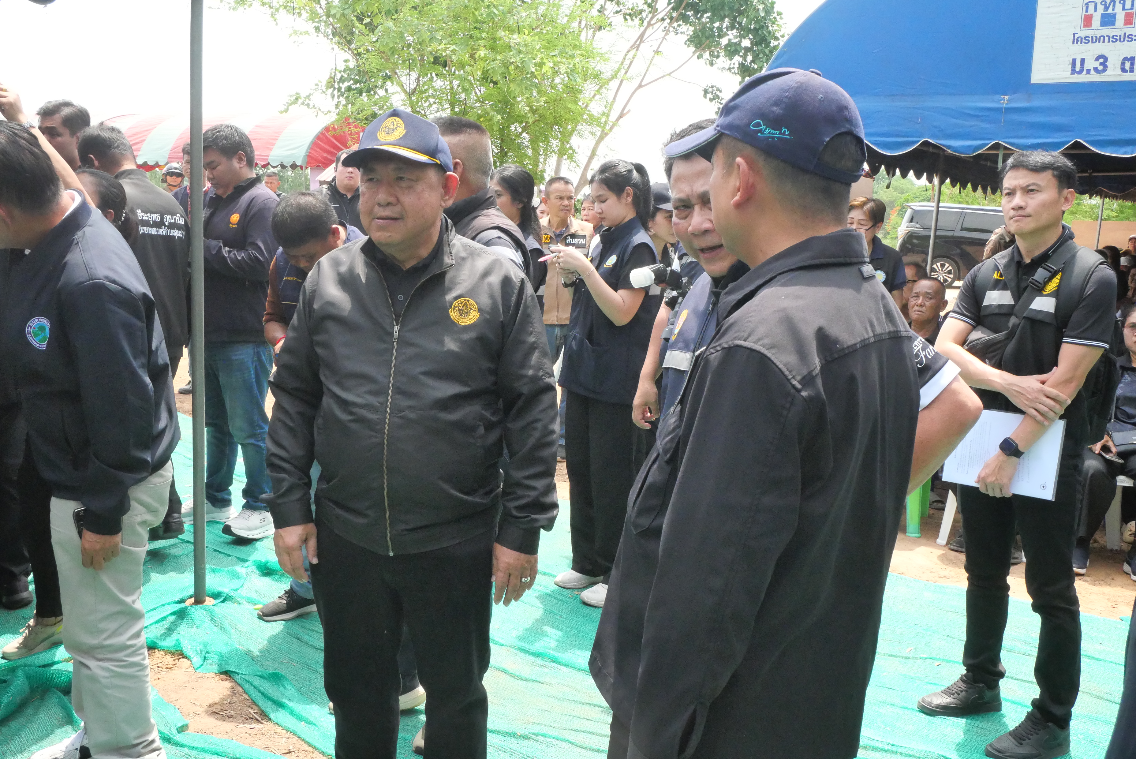 title - ส.ป.ก. ติดตามรัฐมนตรีช่วยว่าการกระทรวงเกษตรและสหกรณ์ (นายวัชระพล ขาวขำ) พร้อมคณะ ลงพื้นที่ตรวจราชการในพื้นที่จังหวัดกาฬสินธุ์ (จุดที่ 1) 